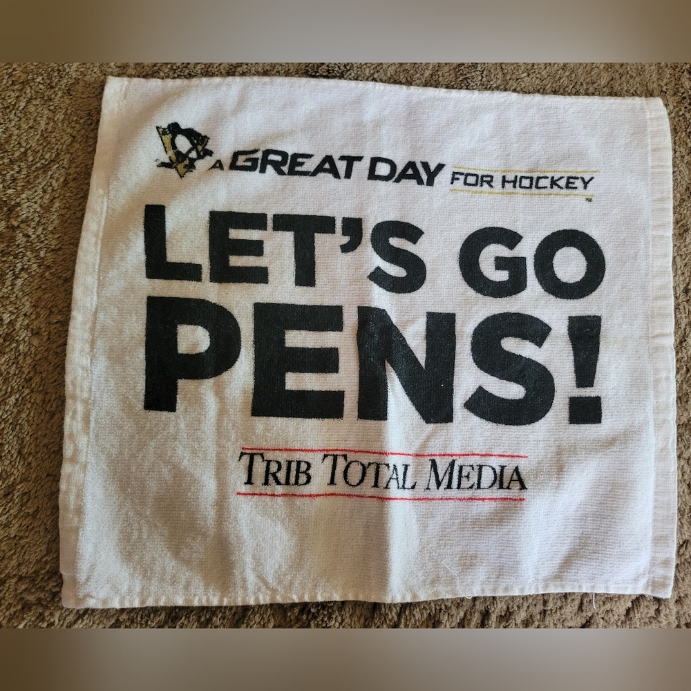 Pittsburgh Penguins NHL Let's Go Pens Rally Towel
